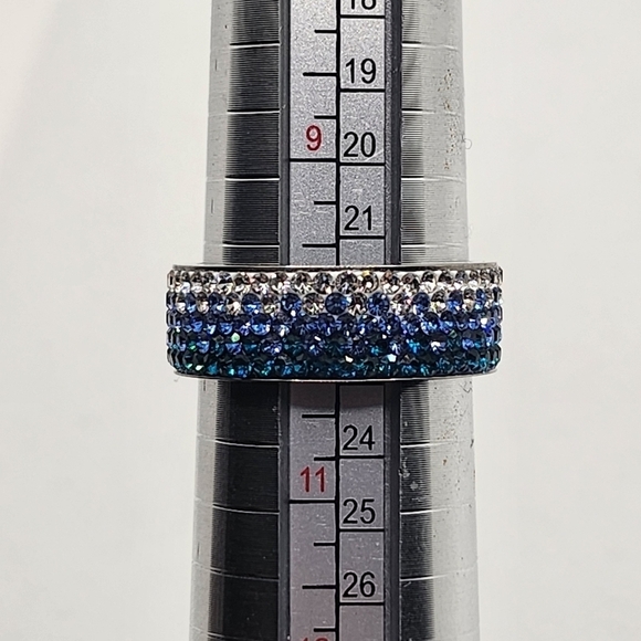Blue ombre, ocean wave ring, size 10 (NWOT) - Picture 3 of 4